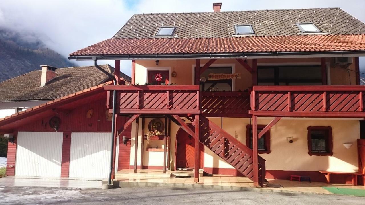 Zajcek Apartma Mojstrana Eksteriør billede